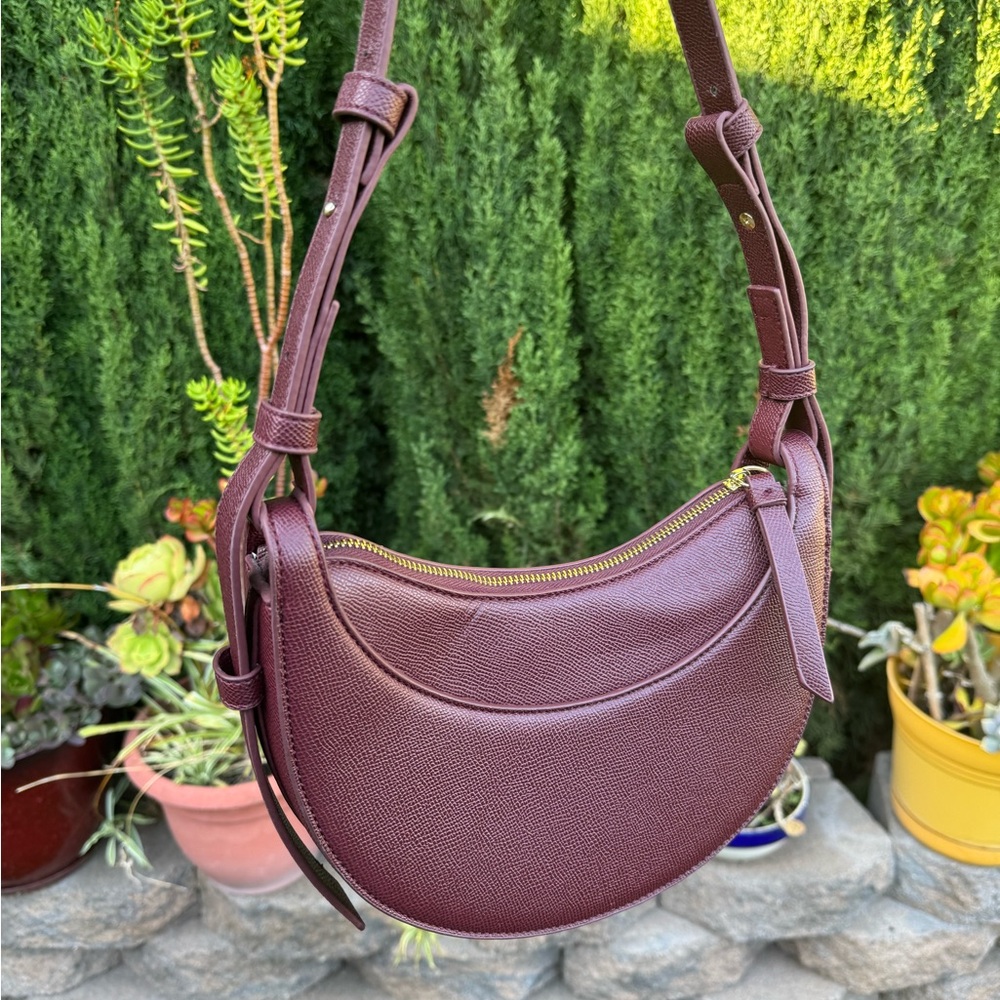 Half Moon Shoulder Bag in Burgundy